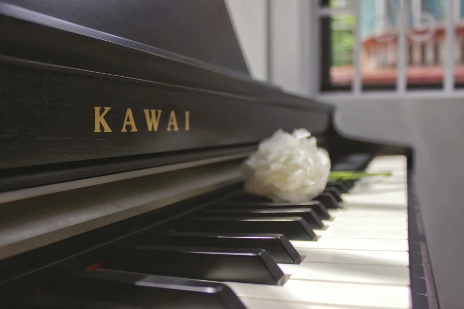 Cận cảnh phím đàn Kawai tại Piano Home