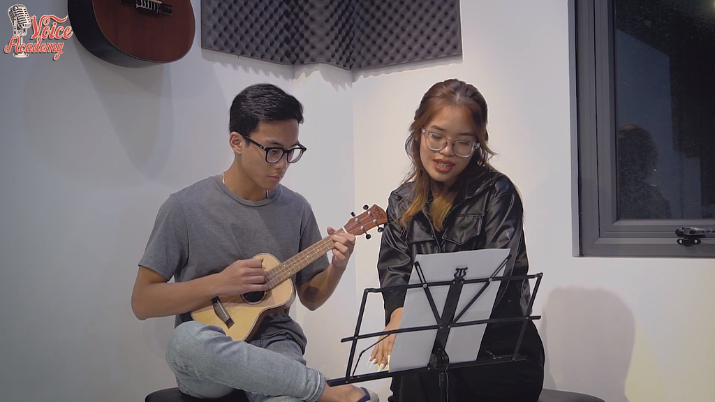 Thử hát nhạc Pháp, liệu có dễ??