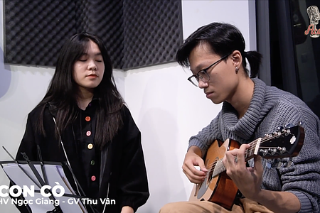 LET MUSIC BEGINS | Con Cò – HV Ngọc Giang – GV Thu Vân