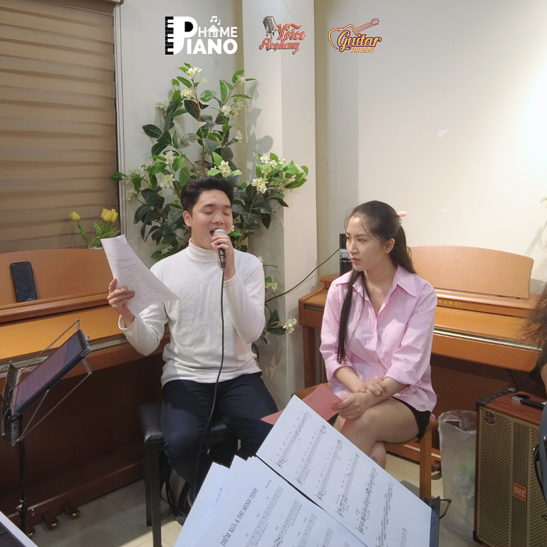 SỰ NHỘN NHỊP TRƯỚC THỀM THE CHANGE 2