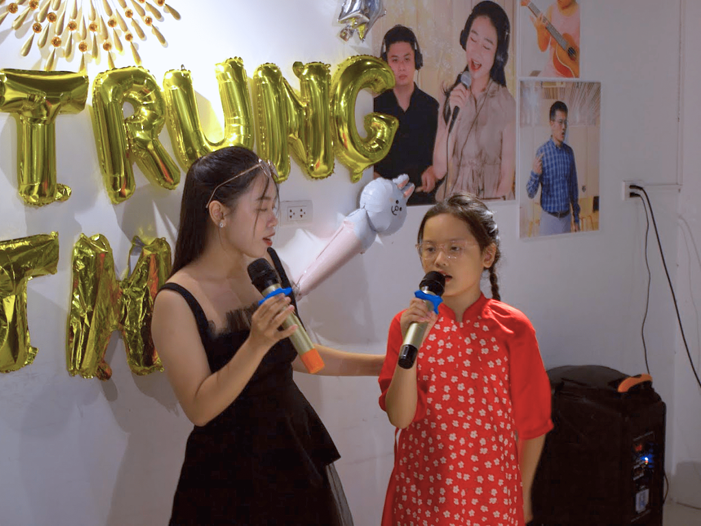 Cô giáo Huyền Trang – “Ngôi sao mai” của Voice Academy