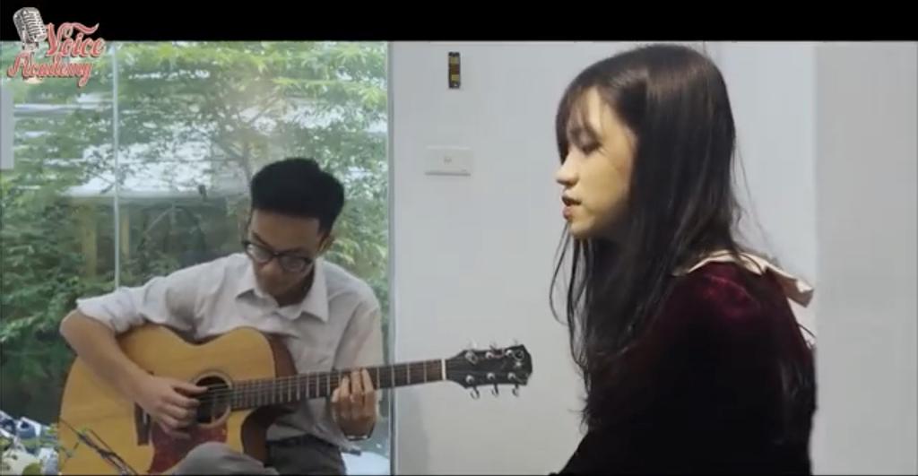 Buổi thứ 4 của học viên Huệ Vi – Khóa thanh Nhạc tại Voice Academy