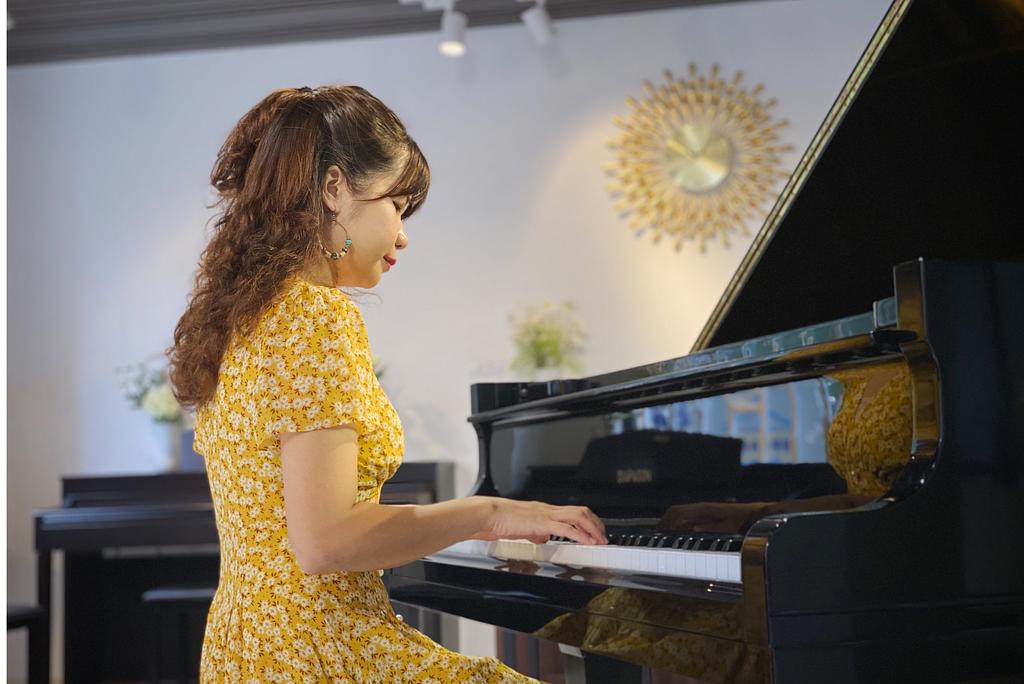 5 BÍ QUYẾT TỰ TIN BIỂU DIỄN PIANO TRÊN SÂN KHẤU