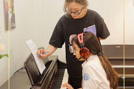 3 TIÊU CHÍ LỰA CHỌN GIÁO VIÊN PIANO CHO NGƯỜI MỚI BẮT ĐẦU
