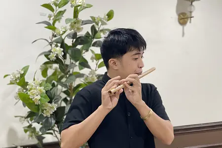 Học sáo trúc: từ tiếng đầu tiên đến một câu nhạc