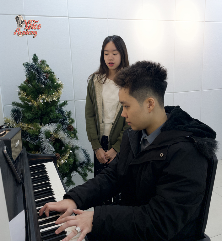 Tuyển Tập Karaoke Tết 2026: Hát Hay Hơn, Tự Tin Hơn Trong Mỗi Cuộc Sum Vầy | Voice Academy