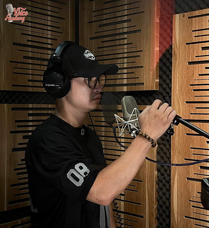 [Trải Nghiệm Kết Thúc Khóa Học Tại Voice Academy] Thu Âm Tại Studio – Ghi Dấu Hành Trình Cải Thiện Giọng Hát