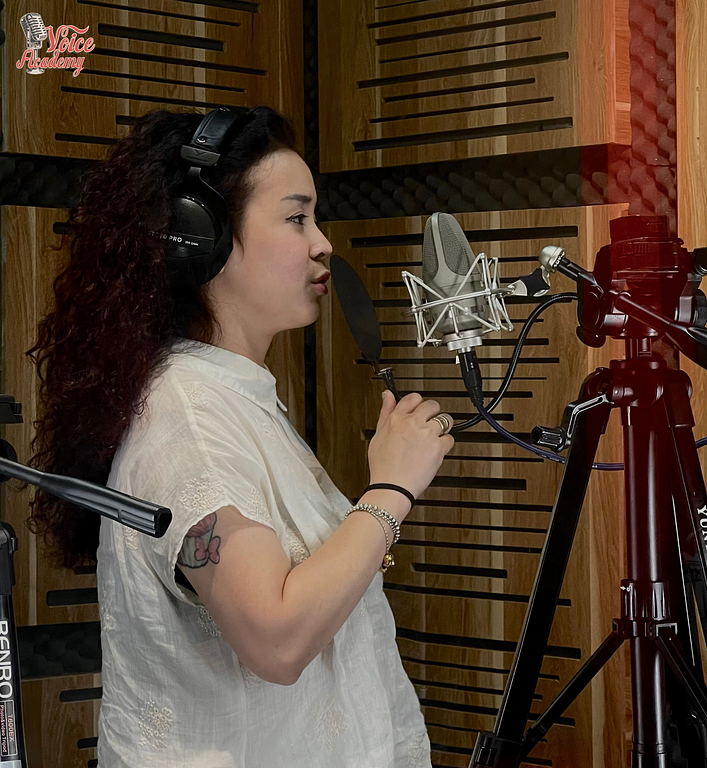 [Trải Nghiệm Kết Thúc Khóa Học Tại Voice Academy] Thu Âm Tại Studio – Ghi Dấu Hành Trình Cải Thiện Giọng Hát